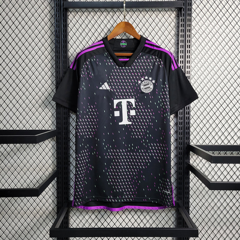 CAMISA DO BAYERN MÜNICH 23/24 PRETO EDIÇÃO ESPECIAL